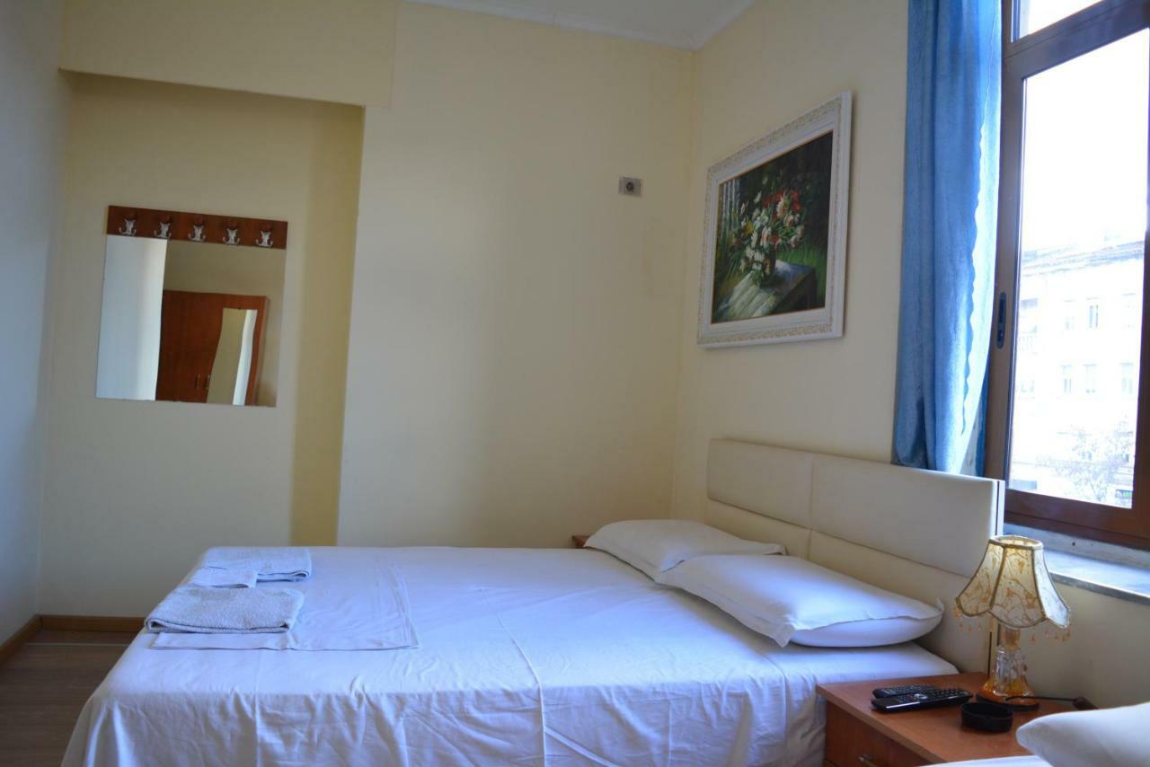 Hotel Republika Tiran Dış mekan fotoğraf